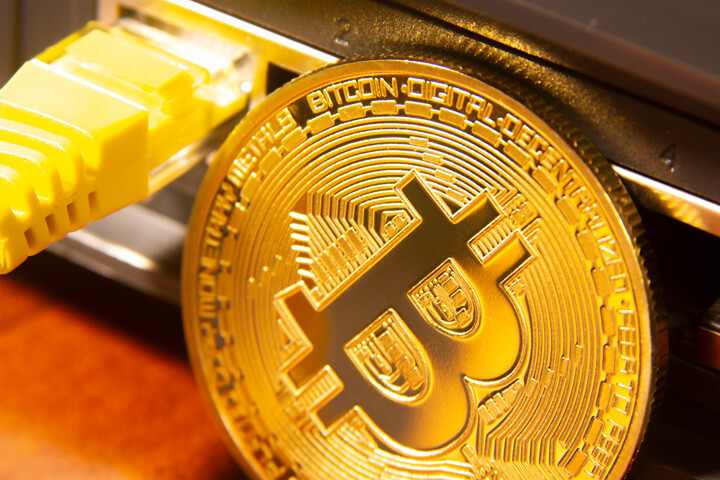 Bitcoin on edge with LAN cable and router