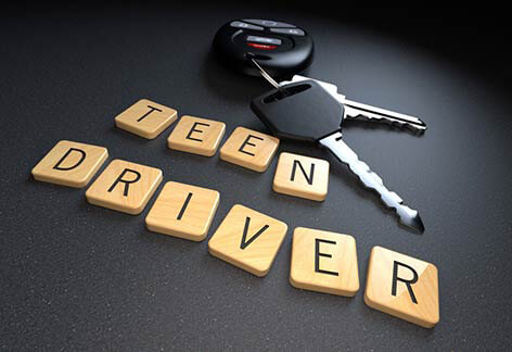 Teen driver wooden letters with car keys and key fob
