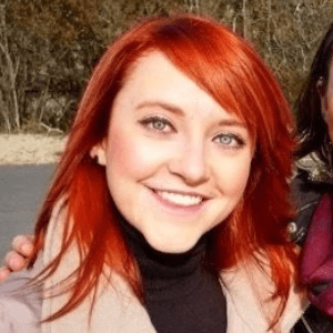 Lindsey Maxwell Headshot